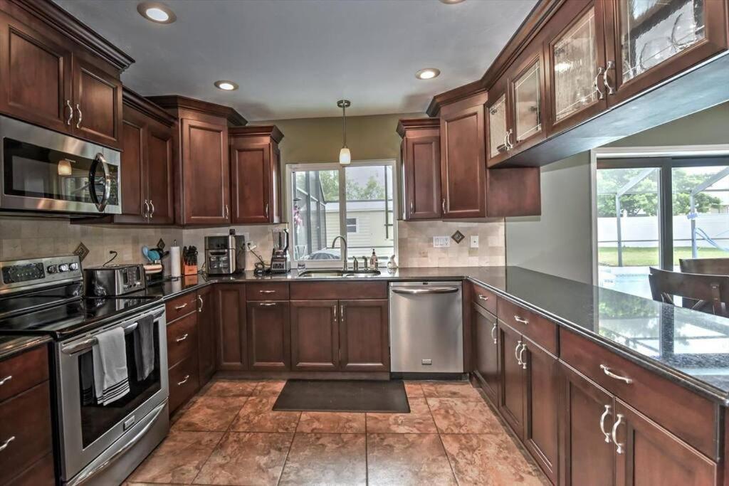 Cape Coral Paradise 4 Bd 12Sleeps, W/Heated Pool 외부 사진