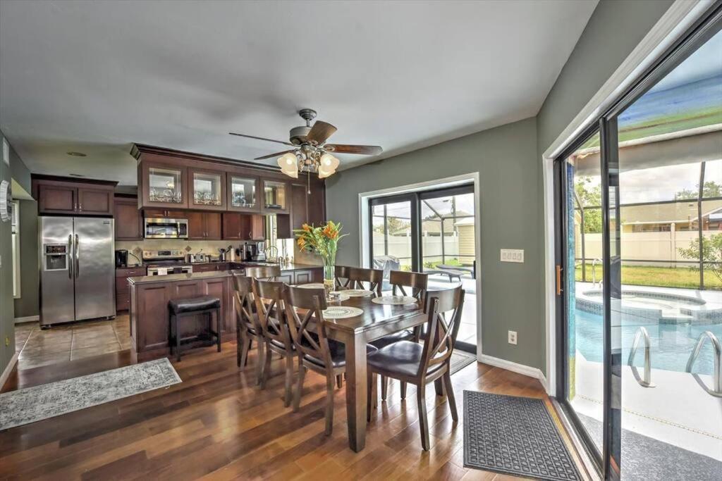 Cape Coral Paradise 4 Bd 12Sleeps, W/Heated Pool 외부 사진